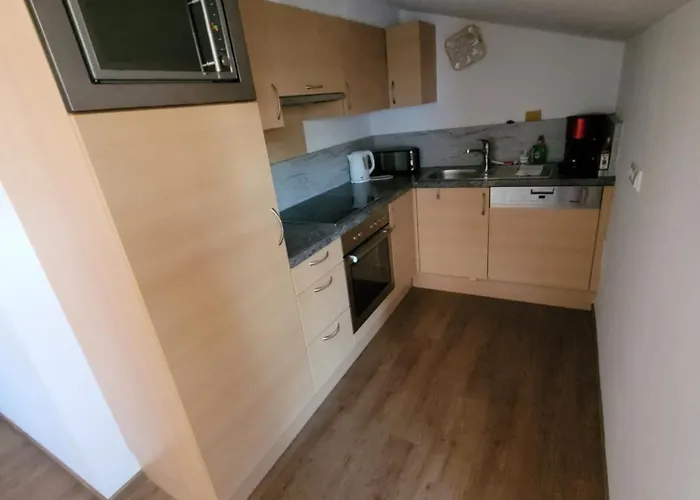 Apartament Komfort Appartement Windberger, 5M To Ski Slope, 200M To Cable Car, Schladming Dachsteincard Inklusive Schladming