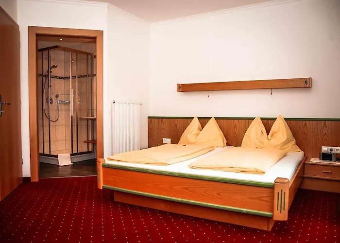 Апартаменти Komfort Appartement Windberger, 5M To Ski Slope, 200M To Cable Car, Schladming Dachsteincard Inklusive *